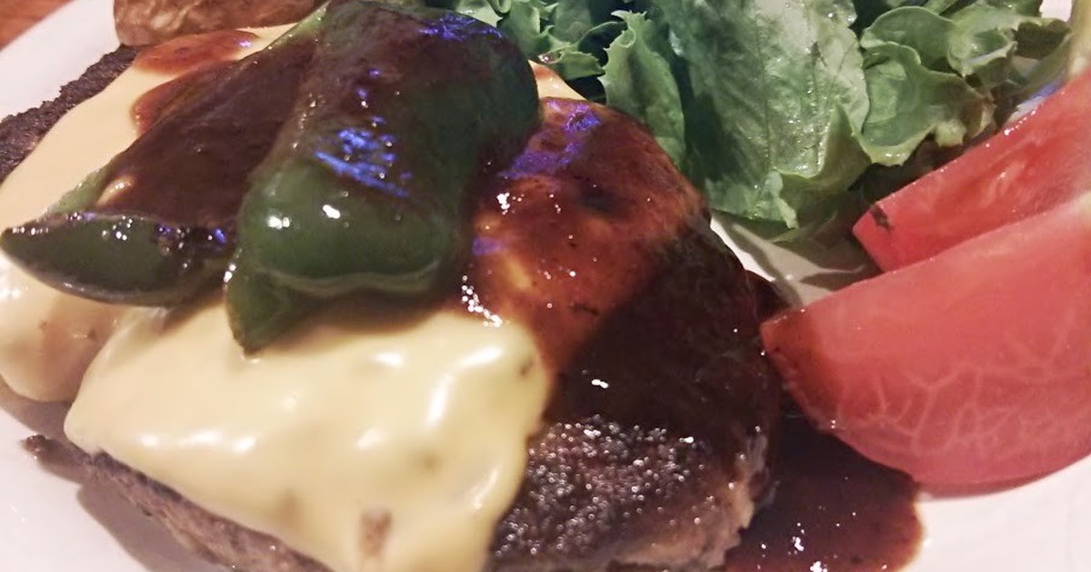 定番ハンバーグ パン粉の代用をおからで レシピ 作り方 By ボボブラジル クックパッド 簡単おいしいみんなのレシピが356万品