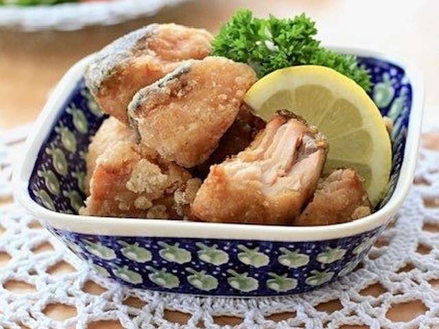 おつまみ お弁当に ひとくち秋鮭ザンギ レシピ 作り方 By Runa10