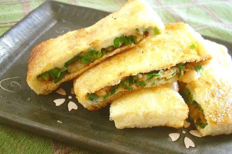 油揚げのニラキムチーズはさみ焼き レシピ 作り方 By しんがし畑 クックパッド 簡単おいしいみんなのレシピが353万品