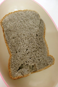 ミルキー❤【HB】黒ごまきな粉食パン