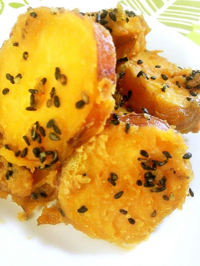 さつま芋（安納いも）のピーナツ和えの写真
