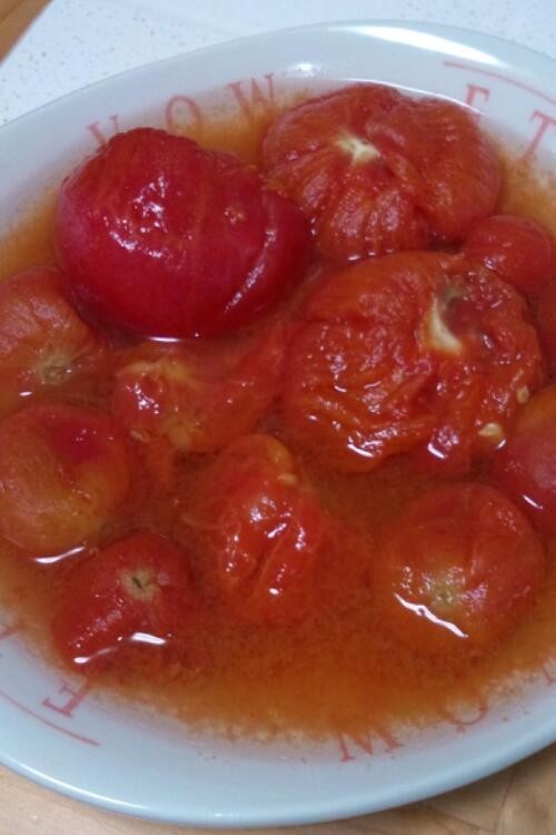 自家製ホールトマトの画像
