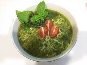 バジルの塩ラーメン♪