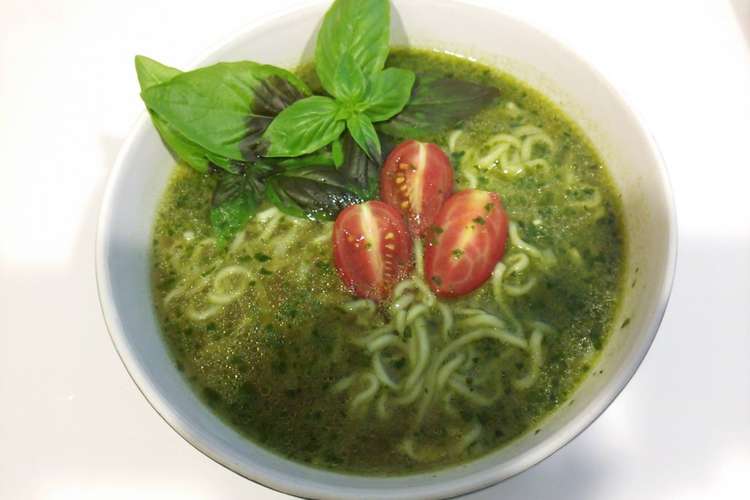 バジルの塩ラーメン レシピ 作り方 By おおのみぃこ クックパッド 簡単おいしいみんなのレシピが350万品