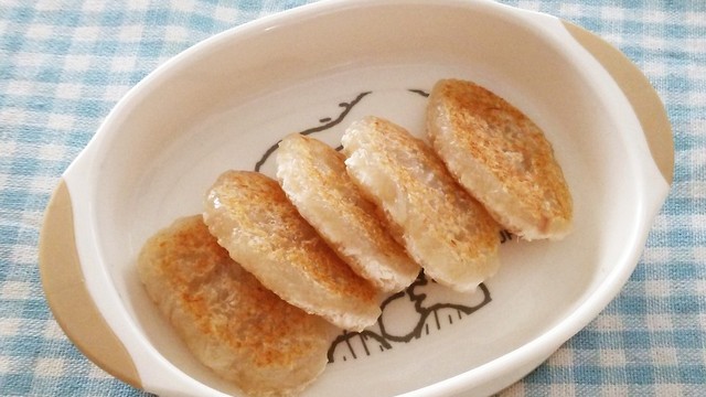 離乳食後期 手づかみ れんこんツナバーグ レシピ 作り方 By ムーちゃん クックパッド 簡単おいしいみんなのレシピが360万品