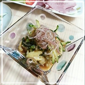 焼き茄子と胡瓜の大葉にんにく醤油和え