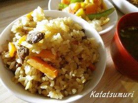 炊飯器で!あさりの佃煮入り炊き込みごはん