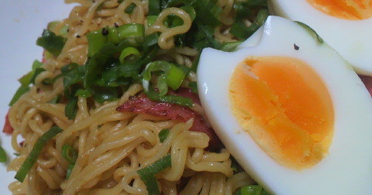 インスタント麺アレンジ 焼きラーメン レシピ 作り方 By Punpuuuuun クックパッド 簡単おいしいみんなのレシピが357万品