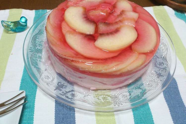 桃のケーキ レシピ 作り方 By ｐｅｕｇｅｏｔ クックパッド 簡単おいしいみんなのレシピが349万品