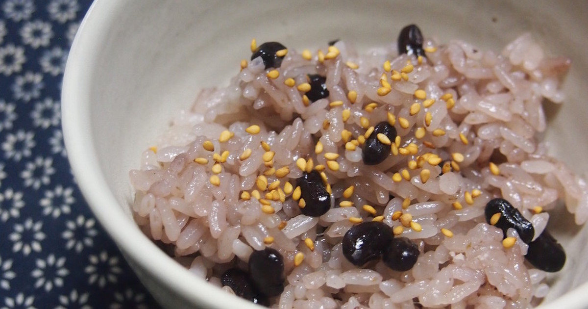 炊飯器で手軽に 秋田の甘い赤飯 レシピ 作り方 By ガメコ クックパッド 簡単おいしいみんなのレシピが359万品
