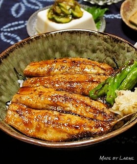 絶品蒲焼ダレで作るイワシの蒲焼丼