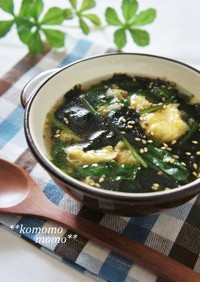 栄養満点♫ほうれん草と海苔のスープ