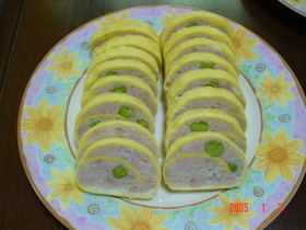 おせち&おもてなしに★お肉の卵巻き
