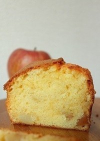 りんごのパウンドケーキ