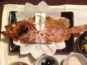 お食い初めに♡魚の塩焼き