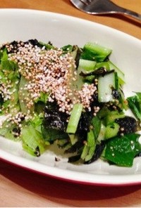 アマランサスと韓国海苔の小松菜サラダ