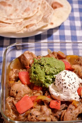 ファヒータチキンブリトーボウルのレシピ