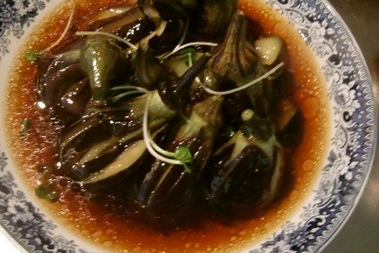 家庭菜園の秋茄子で カイワレ入り茶筅なす レシピ 作り方 By 小世界 クックパッド 簡単おいしいみんなのレシピが376万品