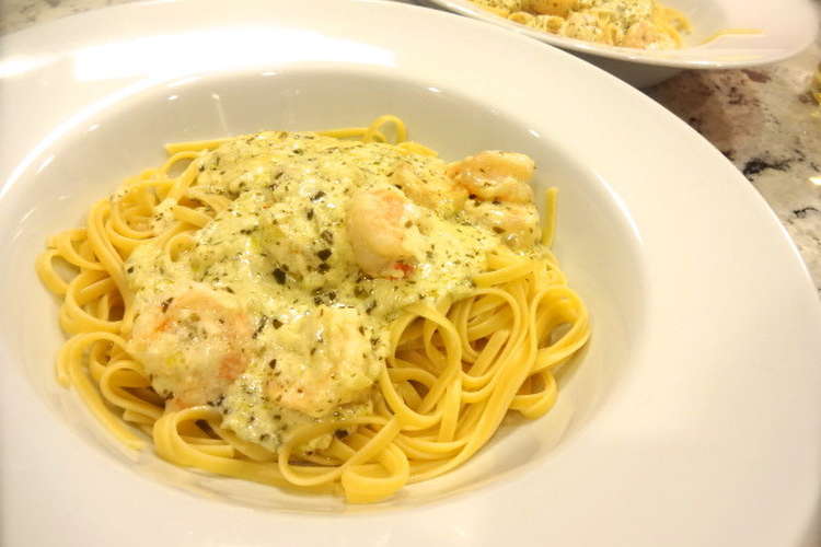 ペストとアルフレドソースのエビパスタ レシピ 作り方 By おちゃびさま クックパッド