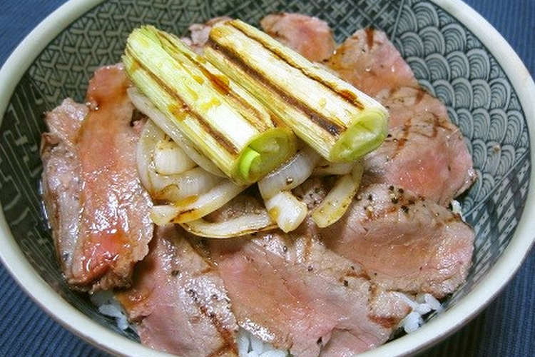 ガッツリ男子ごはん サーロインステーキ丼 レシピ 作り方 By Jack0904 クックパッド 簡単おいしいみんなのレシピが355万品