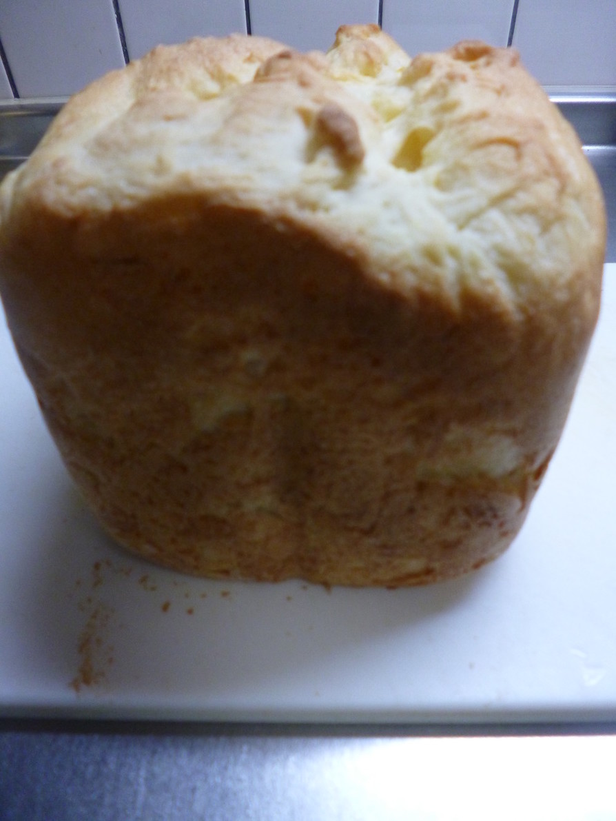 パインジャム入りの食パンの画像