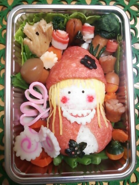 いなり寿司  赤ずきんちゃん キャラ弁の画像