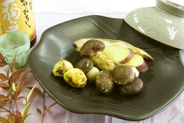 松茸一本食い 秋の恵みの陶板焼き レシピ 作り方 By かきいち クックパッド 簡単おいしいみんなのレシピが350万品
