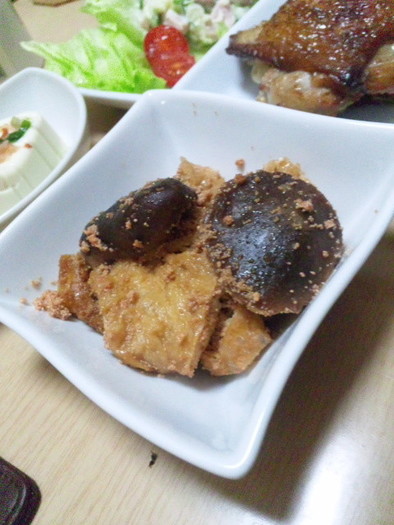 【副菜】簡単☆椎茸と油揚げのたらこ和えの写真