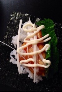 「チキン照焼き手巻」海外で出来る寿司ネタ