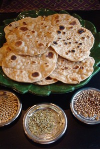 Roti　ロティ（インドのパン）