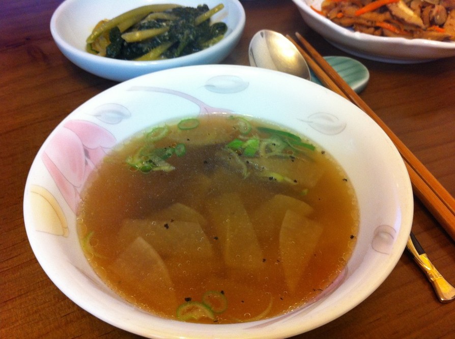 ☆韓国家庭料理☆牛大根スープ 소고기무국の画像