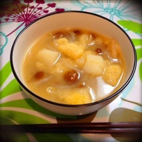 ‘松山あげ’のお味噌汁の画像
