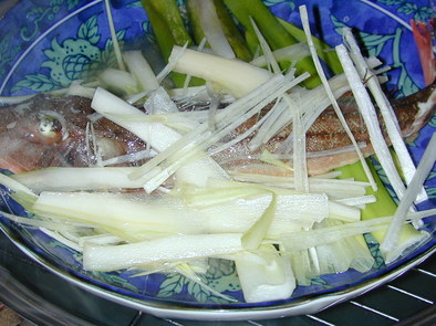 白身魚の酒蒸（中華風）の写真