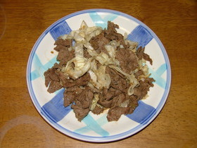簡単5分、牛肉とキャベツの炒め