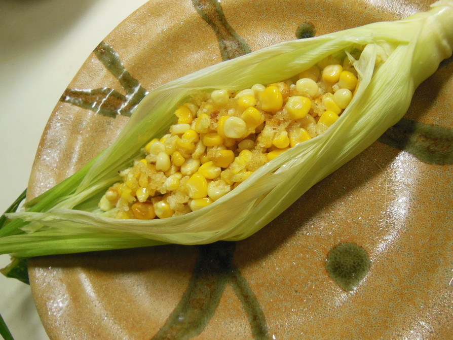 トウモロコシのお皿の博多風精進揚げの画像