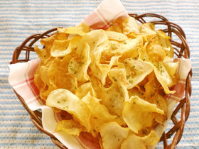 簡単!揚げない”ポテトチップス海苔塩味”