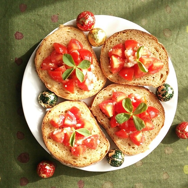 一番簡単 食べやすい 塩麹ブルスケッタ レシピ 作り方 By 面倒くさがりアイダ クックパッド 簡単おいしいみんなのレシピが356万品