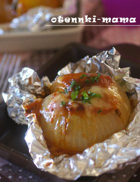 玉ねぎの丸ごとミートソース焼き