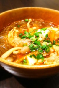 栄養満点！ピリ辛チゲ春雨スープ