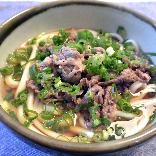 簡単 肉うどん 牛肉はすき焼きのたれ味 レシピ 作り方 By Ogamonja クックパッド 簡単おいしいみんなのレシピが354万品