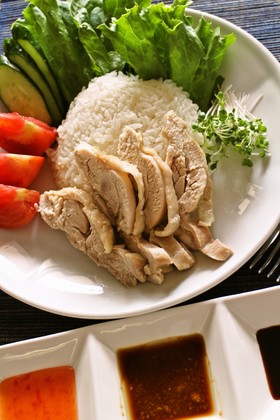 準備10分!シンガポールの海南鶏飯
