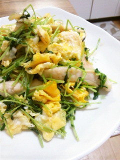 豆苗とササミのふんわり卵炒め