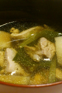 鶏肉と小松菜のすまし汁