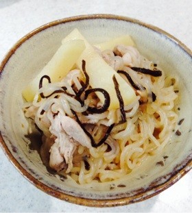 塩昆布で簡単♬しらたき＆豚肉じゃが炒め♬の画像