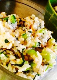小松菜、鮭の混ぜ込みご飯