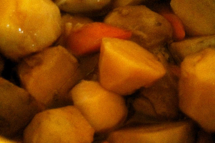 ほっくり 圧力鍋でサトイモと人参の煮物 レシピ 作り方 By ごくもり クックパッド