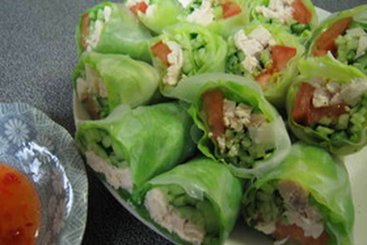 蒸し鶏とキャベツの生春巻き レシピ 作り方 By スノウ クックパッド 簡単おいしいみんなのレシピが357万品