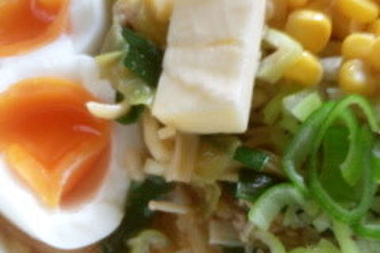 マルちゃん正麺deニラ味噌バターラーメン レシピ 作り方 By ともさきめい クックパッド