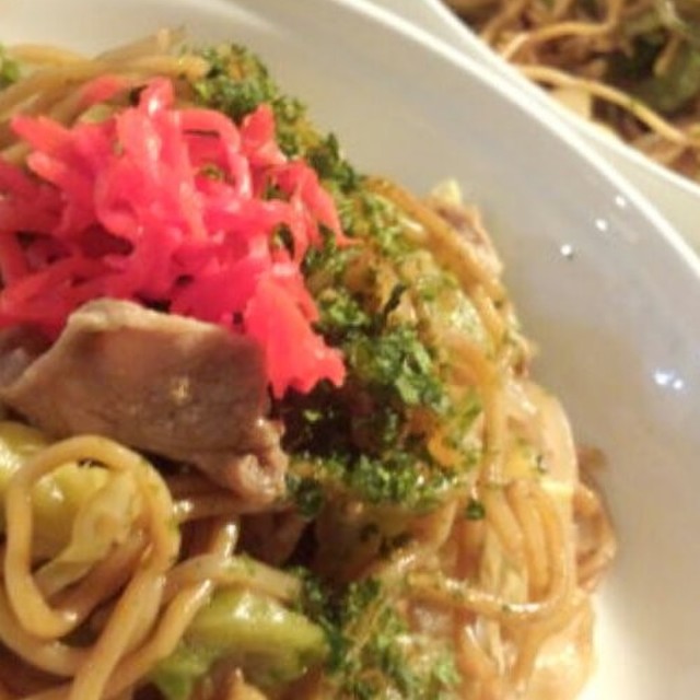 一人前では足りません 裏切らない焼きそば レシピ 作り方 By Hime Rinn クックパッド 一人前では足りません 裏切らない焼きそば レシピ 作り方 By Hime Rinn クックパッド