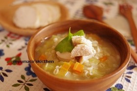 押し麦の野菜たっぷりスープ